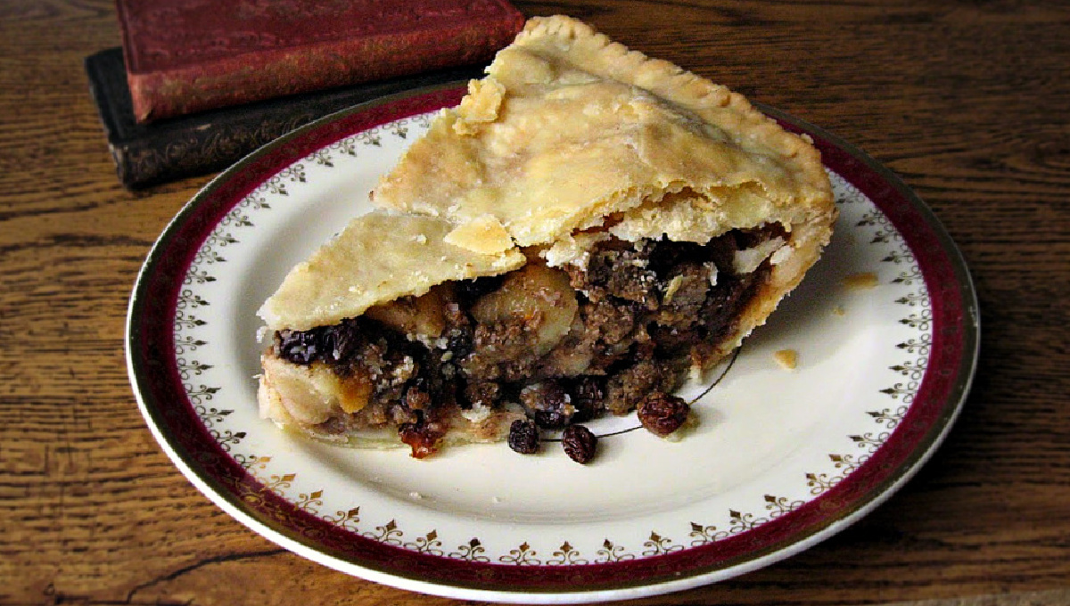 Slice of mincemeat pie on plate.